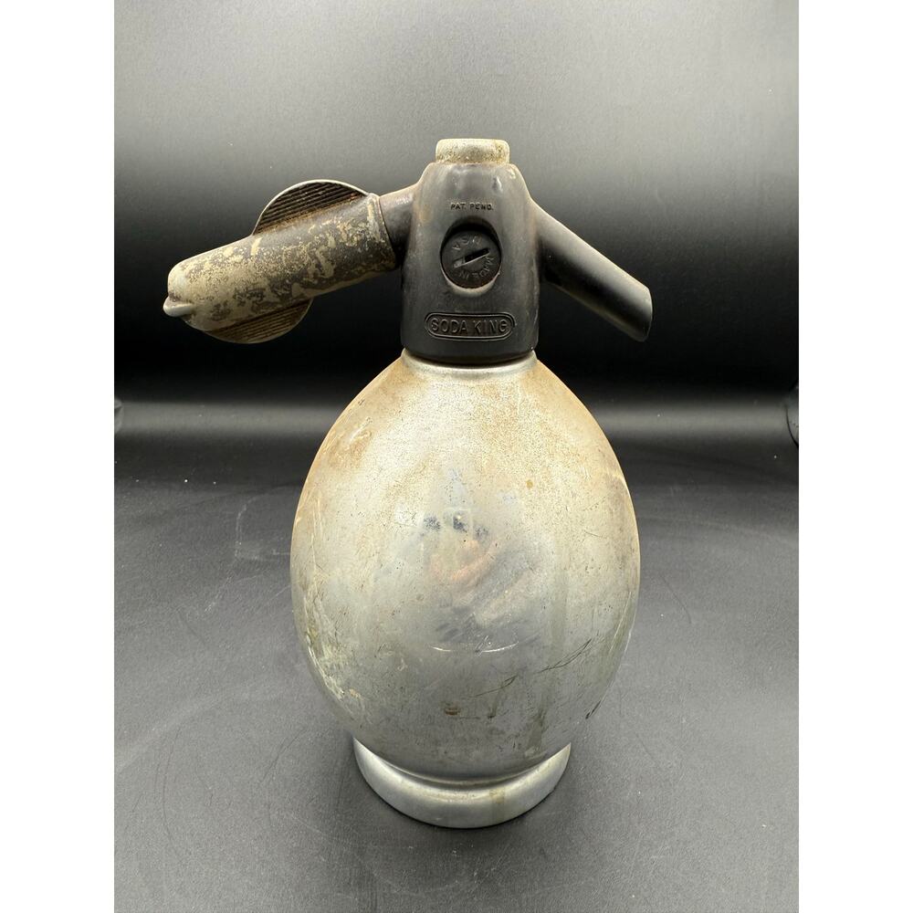 Vintage Soda King Metal Siphon - great condition